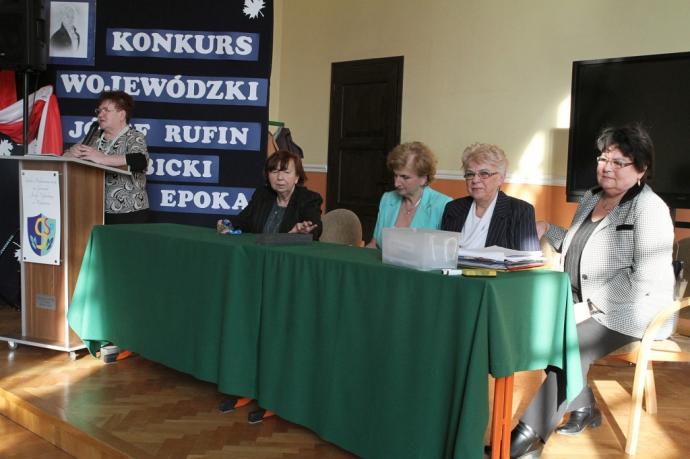 Krystyna Laskowska ponownie Prezesem Stowarzyszenia WUTW
