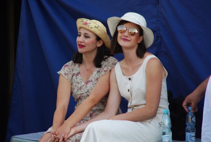 Taneczna zabawa z Teatrem „Pijana Sypialnia”