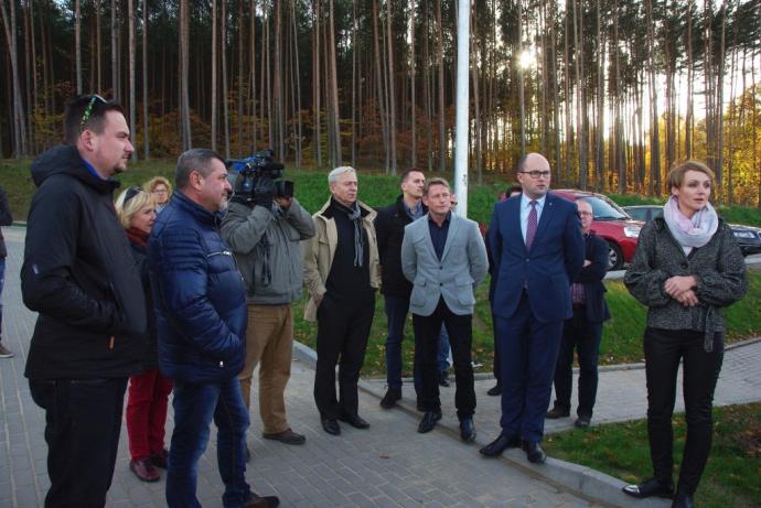 Parking przy wejherowskim cmentarzu już gotowy