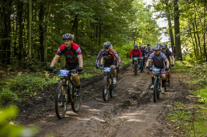 Bartosz Banach i Katarzyna Łysek wygrali Garmin MTB Series w Wejherowie