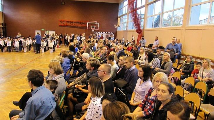 Pierwszoklasiści „jedenastki” złożyli ślubowanie