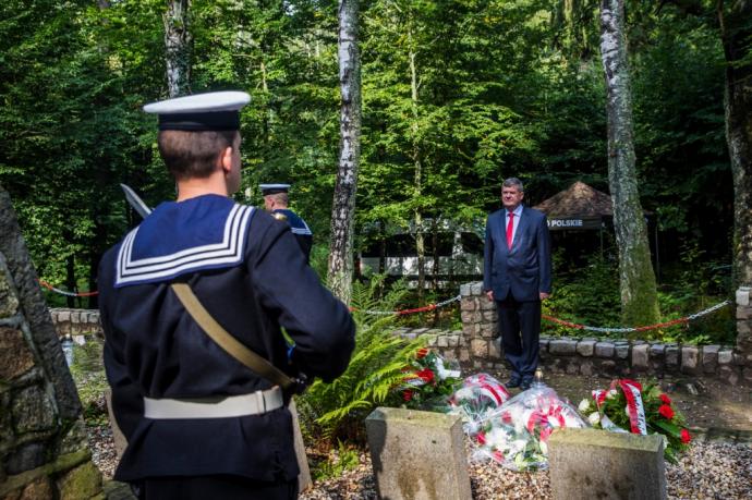 Pamiętamy o żołnierzach 1 MPS poległych pod Białą 
