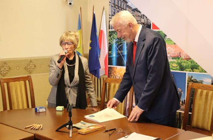 Wsparcia miasta dla kolejnych stowarzyszeń