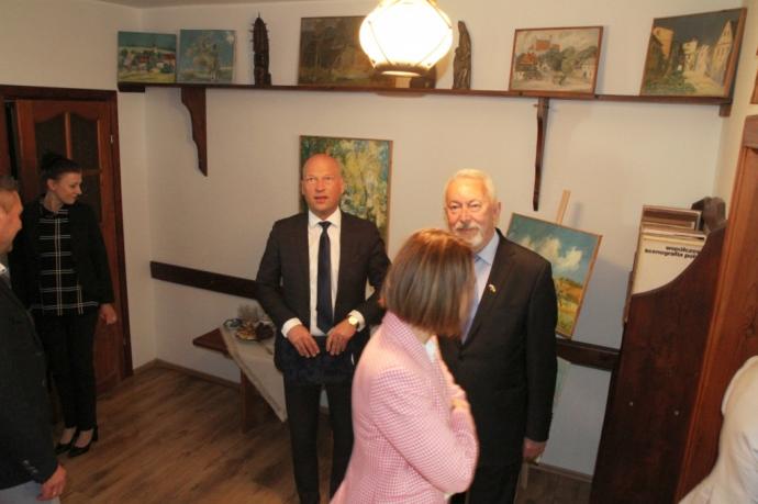 Skwer im. Zygmunta Leśniowskiego na rogu ulic Morskiej i Konopnickiej