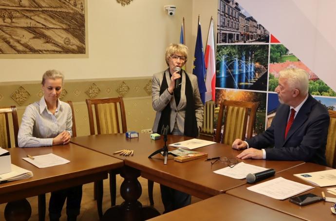 Wsparcia miasta dla kolejnych stowarzyszeń