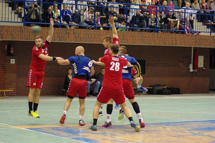 Sambor nieznacznie lepszy od Tytanów