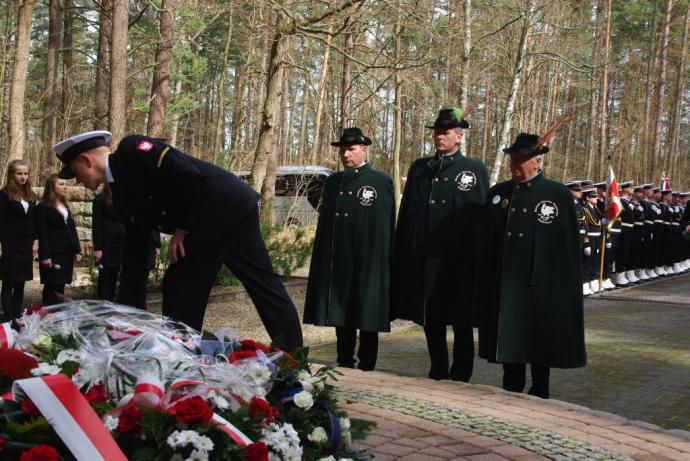 Hołd ofiarom zbrodni piaśnickiej