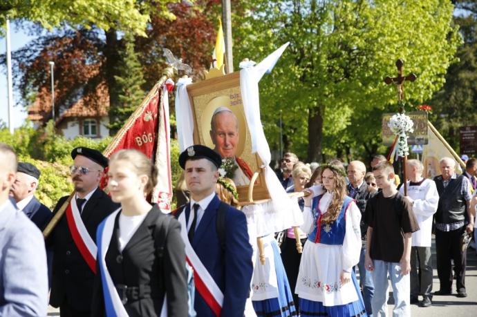 Duchowa stolica Kaszub tętni życiem - za nami Odpust Wniebowstąpienia Pańskiego