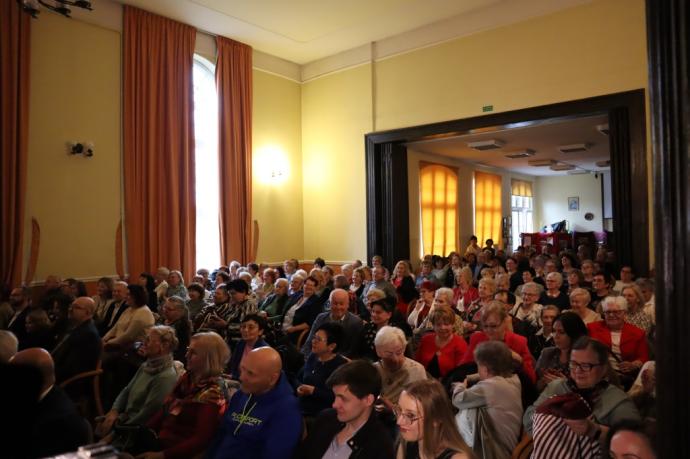 Dziesiąty jubileusz Srebrnej Nitki 