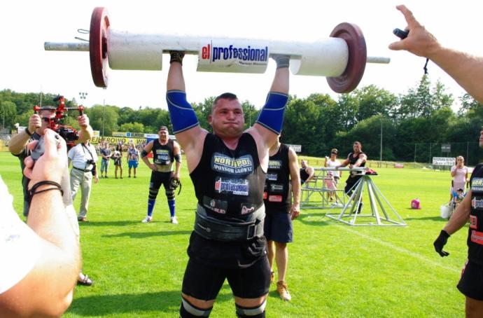 Triumfował niepokonany Mateusz Ostaszewski  