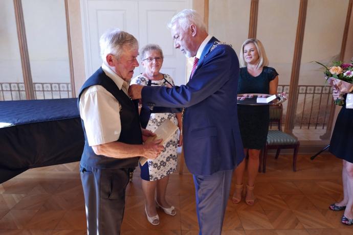 Medale Róży dla Złotych jubilatów