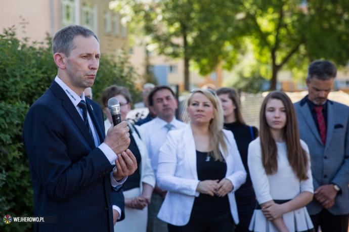 Akt erekcyjny pod budowę sali sportowej przy „dziewiątce”