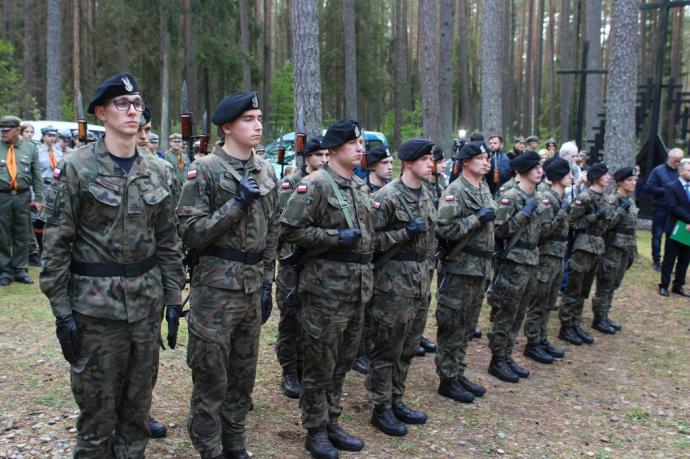 Pielęgnowanie pamięci o ofiarach zbrodni piaśnickiej