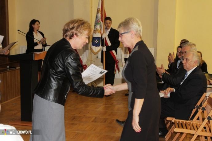 Najlepsi uczniowie otrzymali stypendia